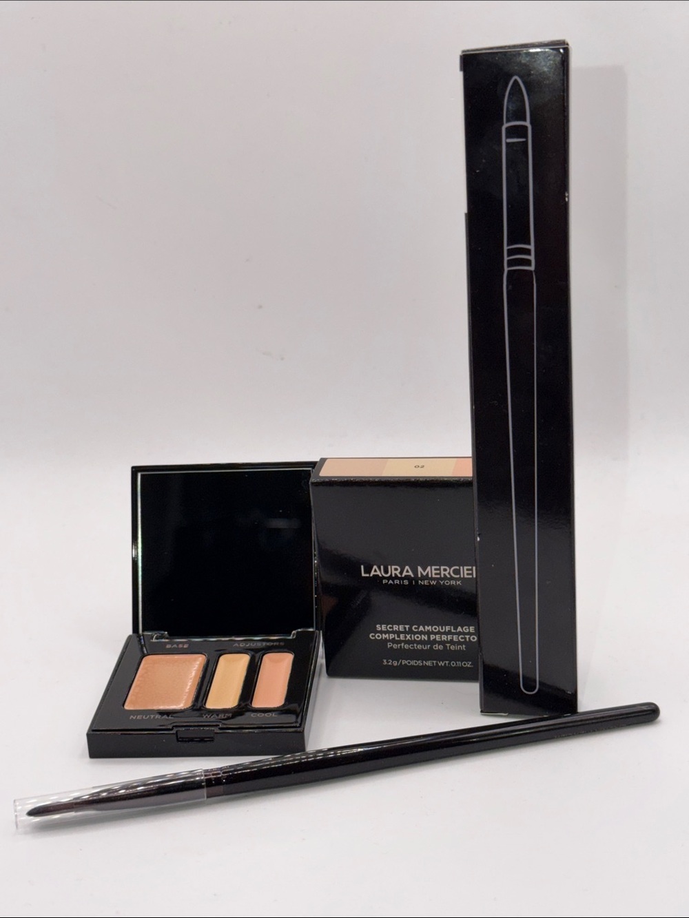 laura mercier SECRET CAMOUFLAGE COMPLEXION PERFECTOR #02+BRUSH BUNDLE F/S NIB!